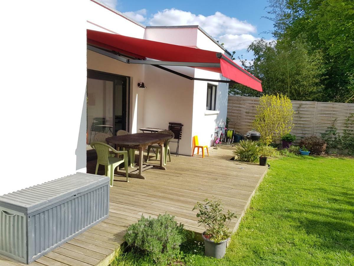 Chambres D'Hotes "Les Trois Loupiots" Chanteloup-en-Brie Exteriör bild
